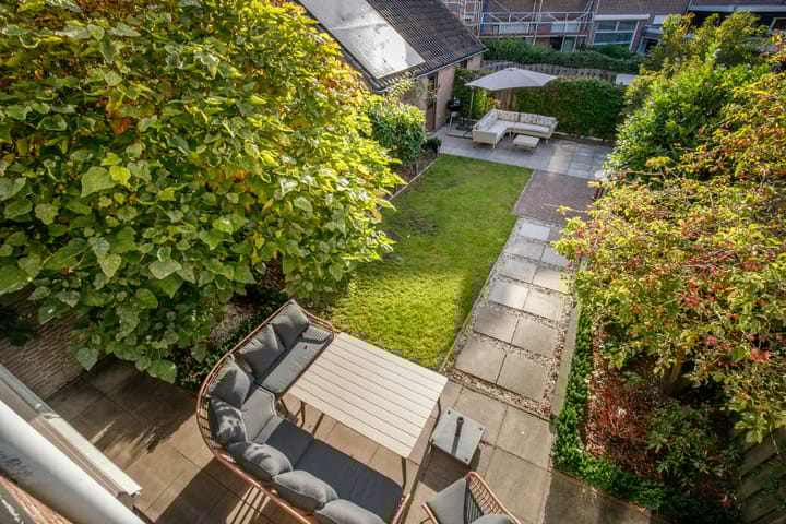 Foto 25 van Spoorstraat 40