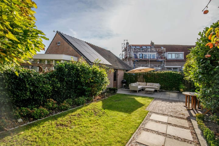 Foto 34 van Spoorstraat 40