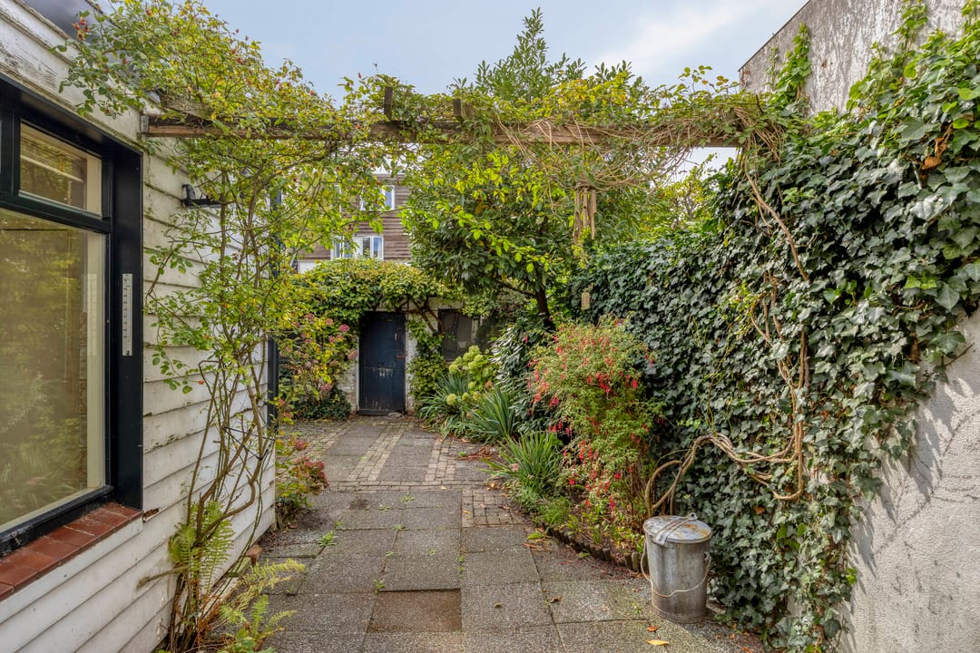 Foto 28 van Eerste Markstraat 28