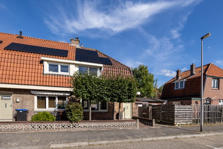 Foto 2 van Groen van Prinstererstraat 1-B