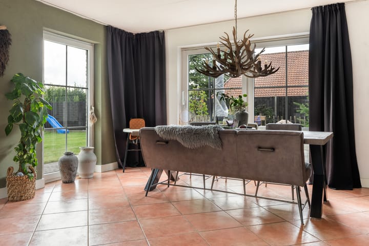 Foto 23 van Oranje 7