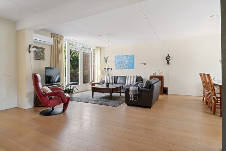 Photo 2 of Lekebroedersstraat 4