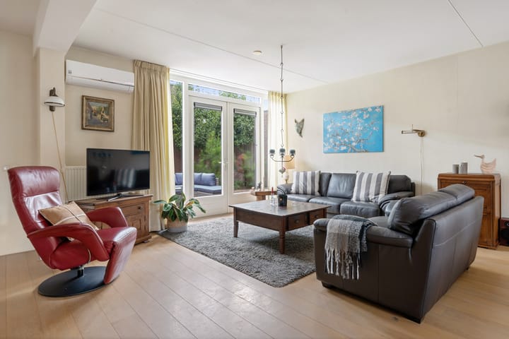 Photo 8 of Lekebroedersstraat 4