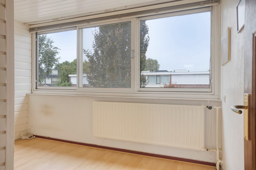 Photo 17 of Petrus van Schendelstraat 21