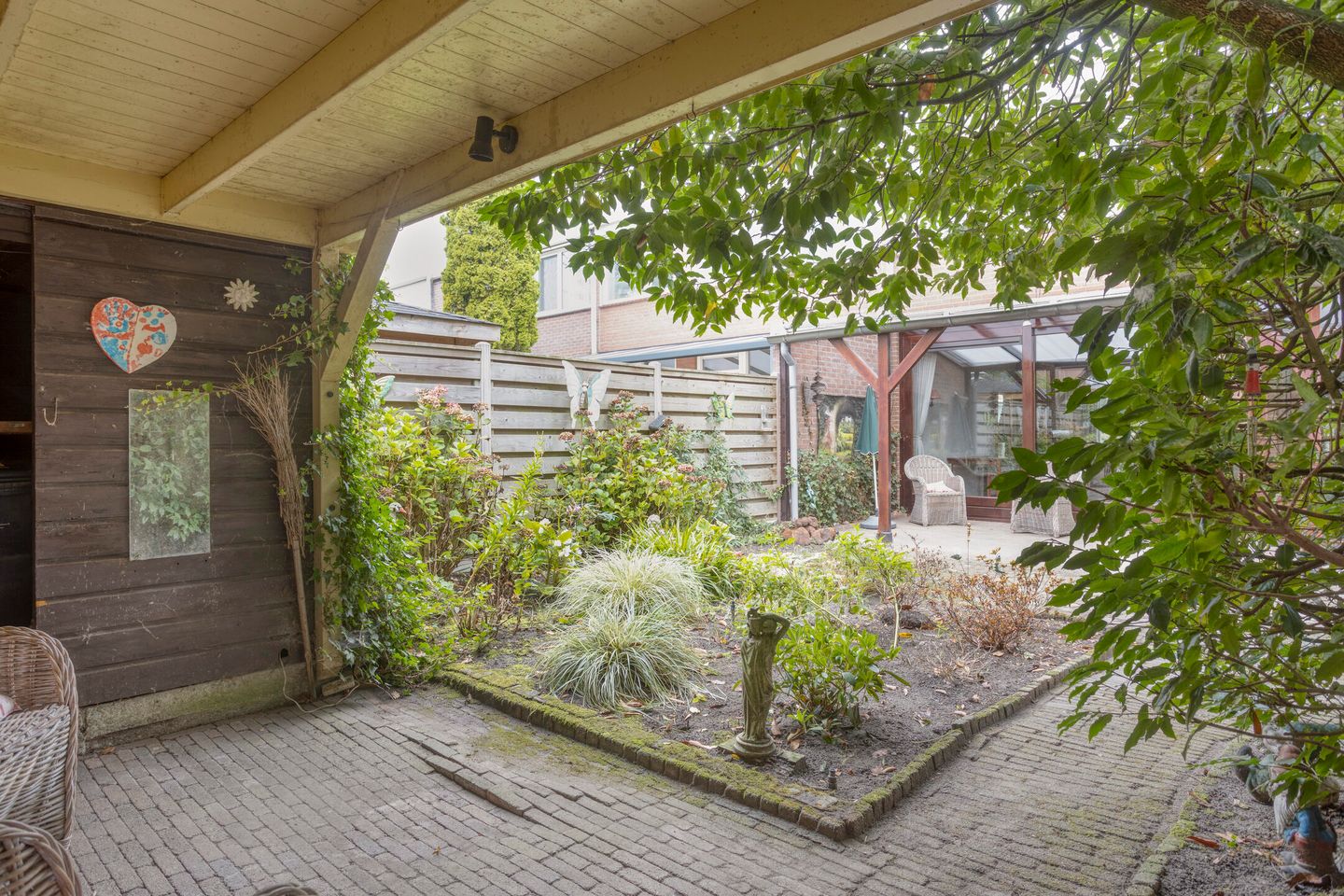 Photo 25 of Petrus van Schendelstraat 21