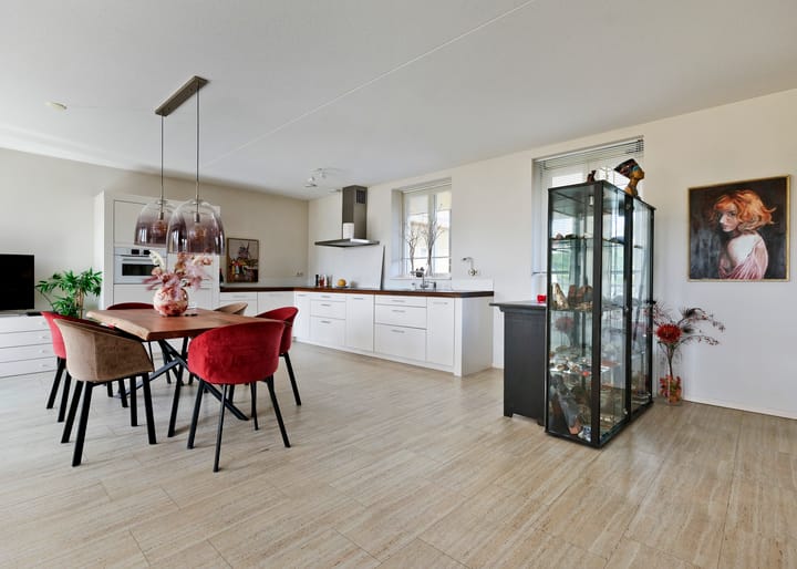 Photo 6 of Ruysdaelstraat 53-M