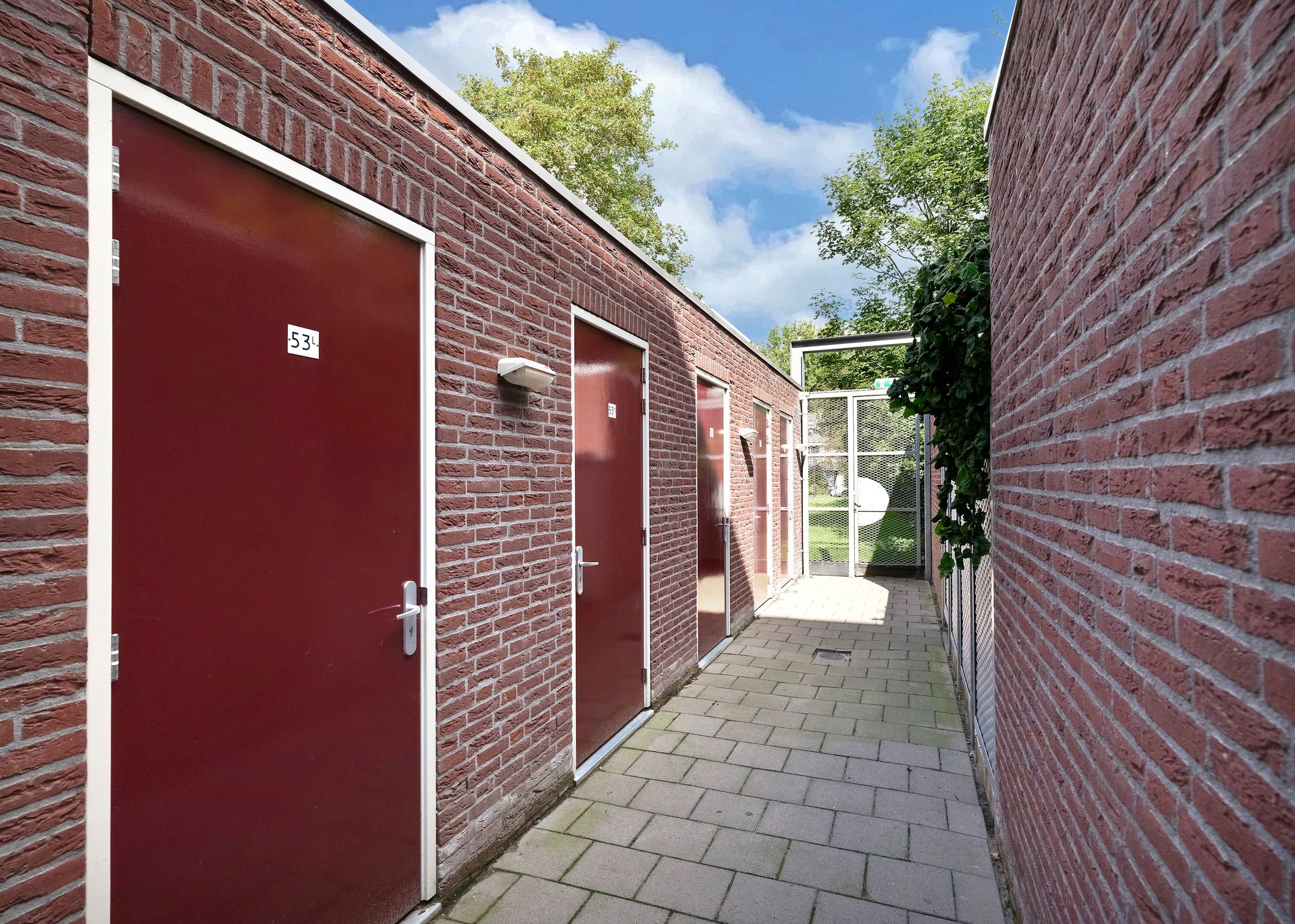 Foto 36 van Ruysdaelstraat 53-M