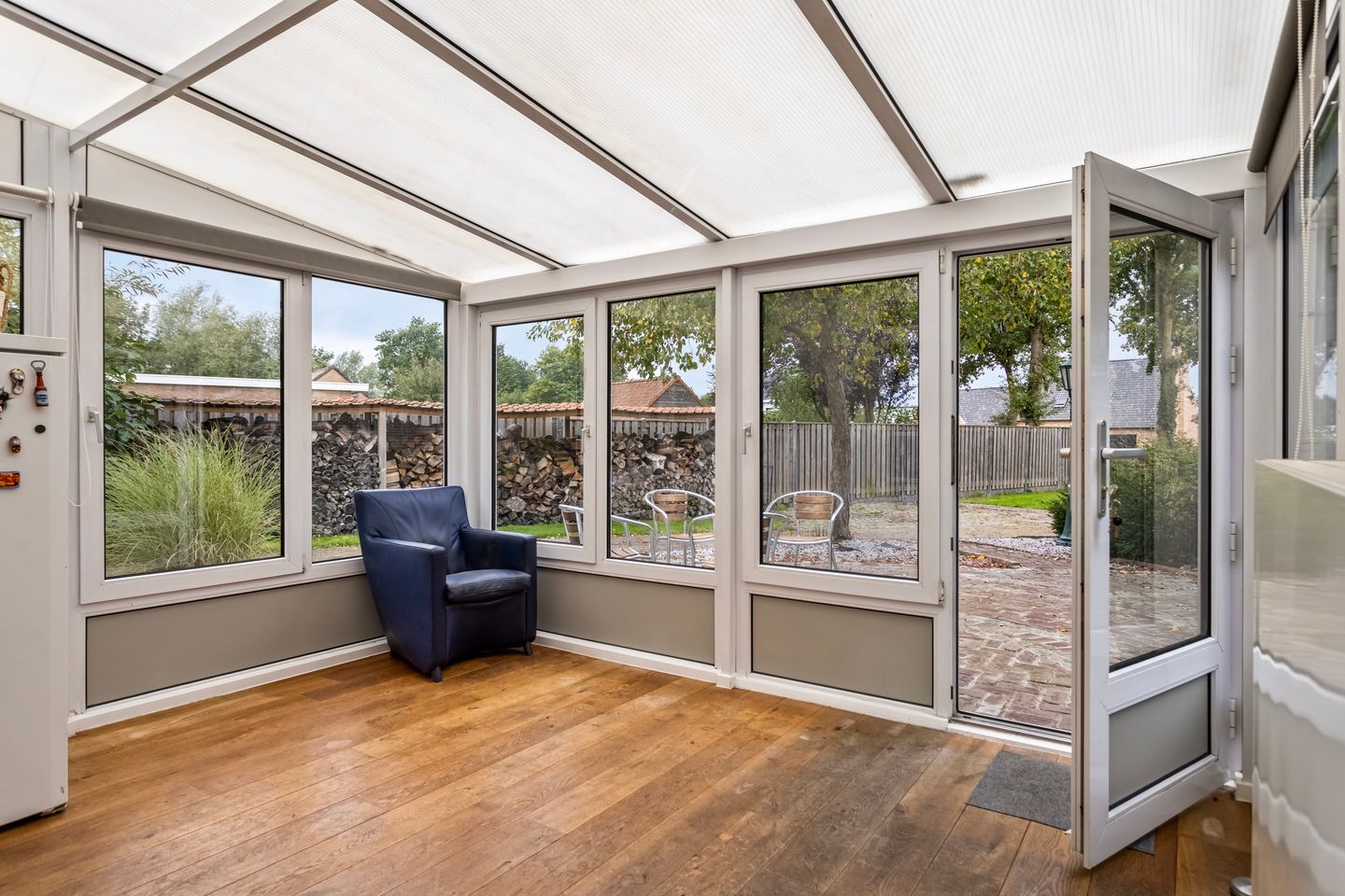 Photo 14 of Julianastraat 74