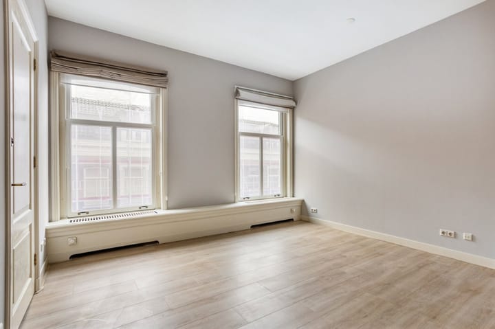 Photo 8 of Prof. Tulpstraat 10