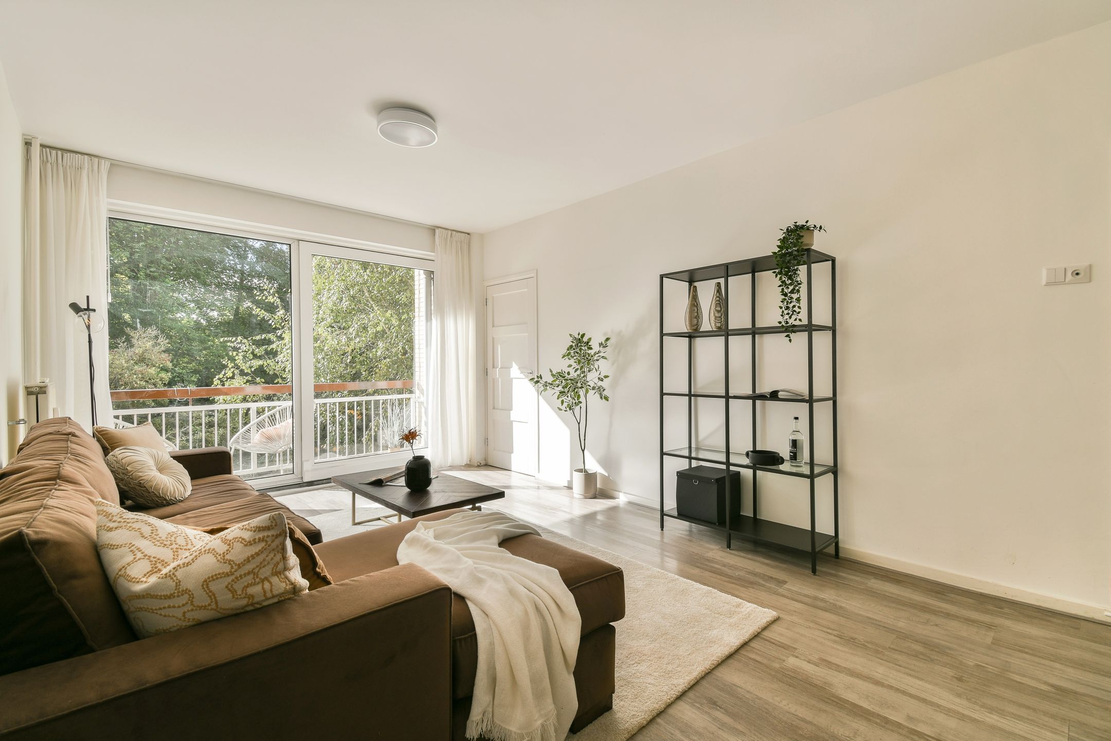 Foto 3 van Van Nijenrodeweg 512