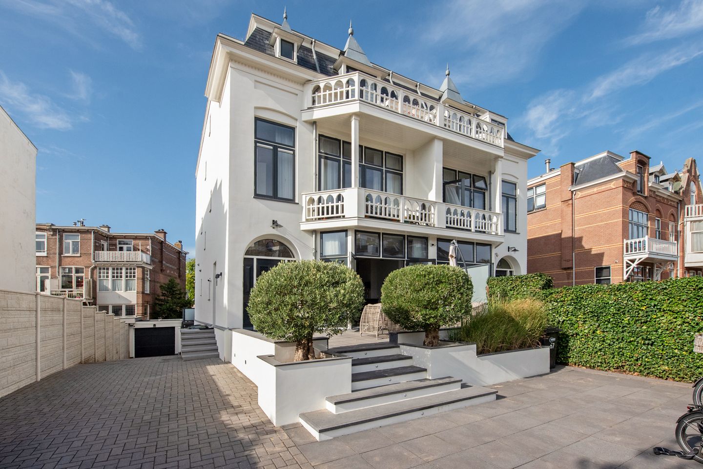 Photo 1 of Badhuisweg 57