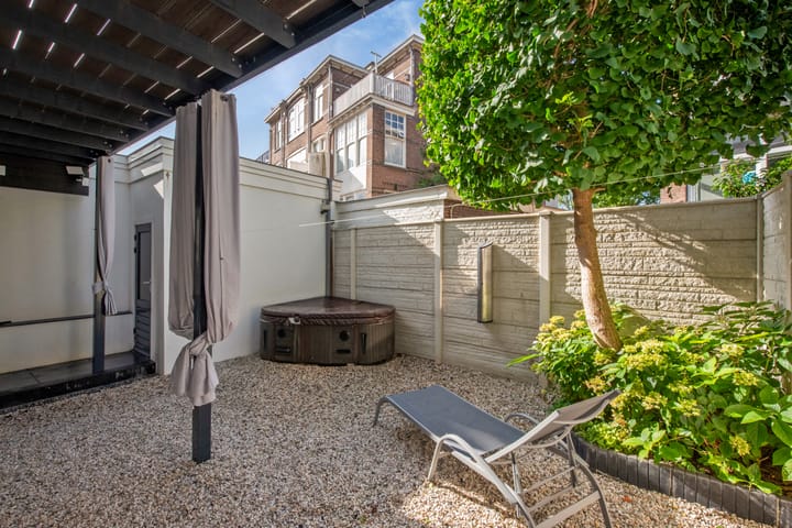 Photo 30 of Badhuisweg 57