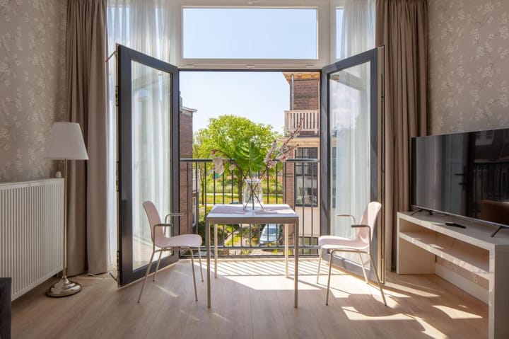 Photo 58 of Badhuisweg 57