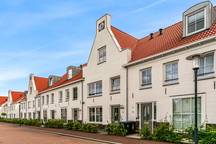 Foto 34 van Rozenhofstraat 6