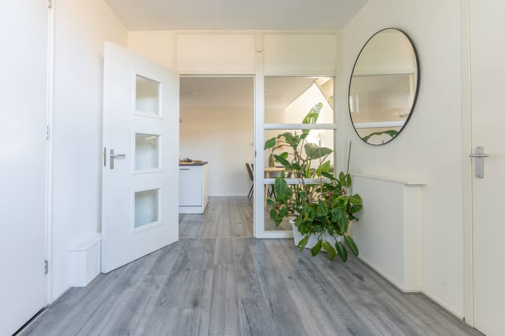 Foto 12 van Mezenhof 14-A