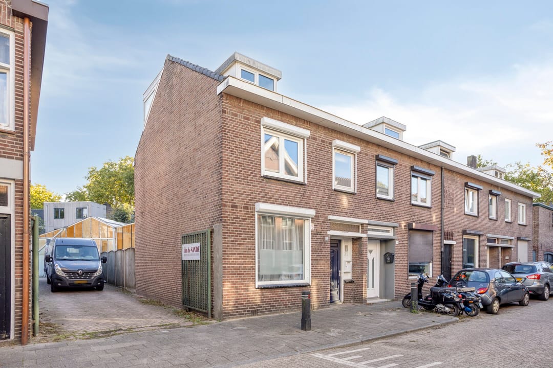 Foto 32 van Kapelstraat 32