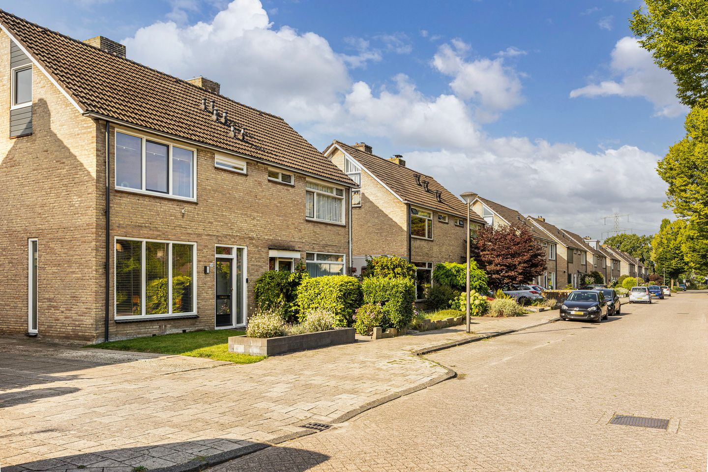 Photo 40 of Goudenregenstraat 53