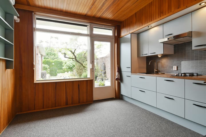 Foto 7 van Bernhardstraat 19