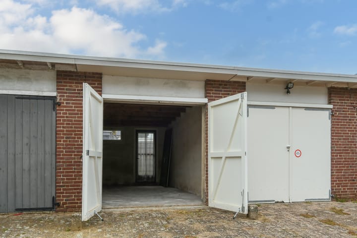 Foto 23 van Bernhardstraat 19