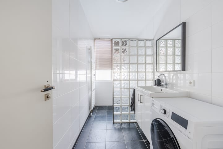 Foto 4 van Corridor 71