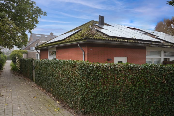 Foto 20 van Mezenhof 14-A