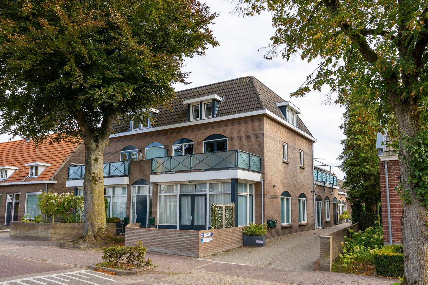 Foto 1 van Lindelaan 30-A