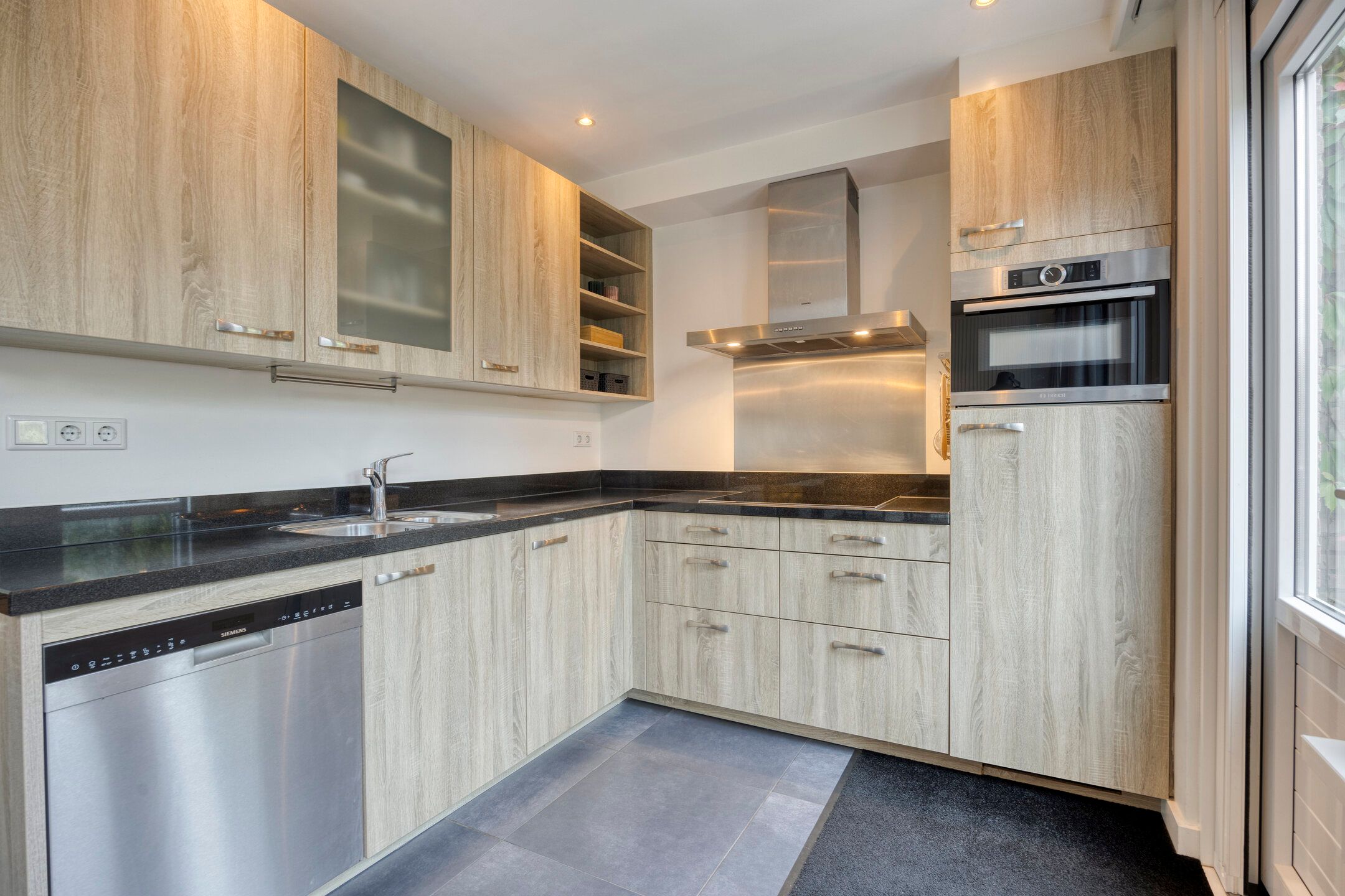 Foto 9 van Begijnstraat 21