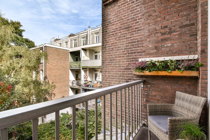 Photo 19 of De Clercqstraat 102-2