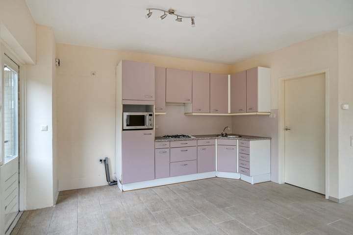 Foto 10 van Ouverturestraat 28