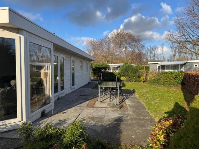 2-bedroom freehold villa in Dordrecht — photo 4 of 5
