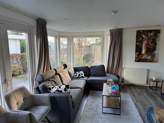 Foto 8 van Rijksstraatweg 186-366