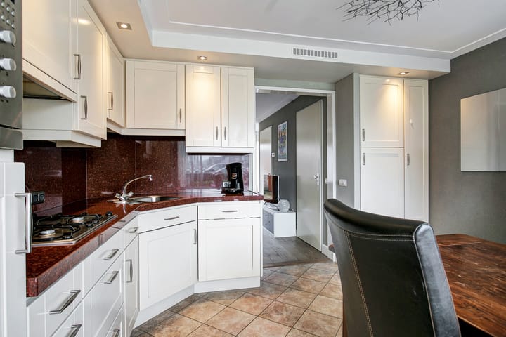 Foto 11 van Emmalaan 44