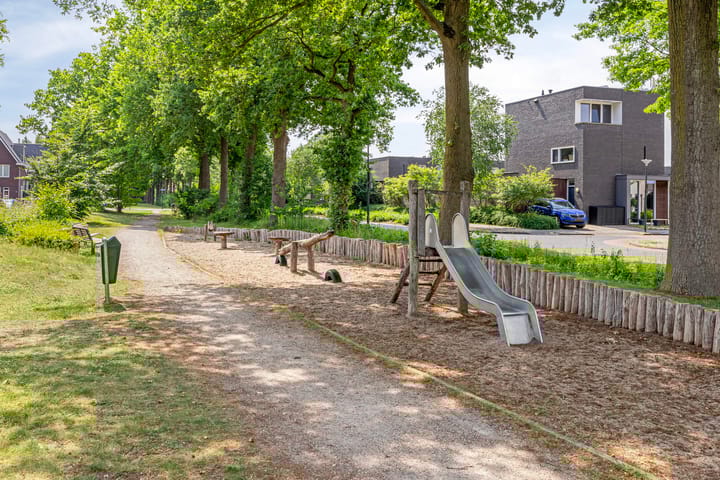 Foto 32 van Emmalaan 44