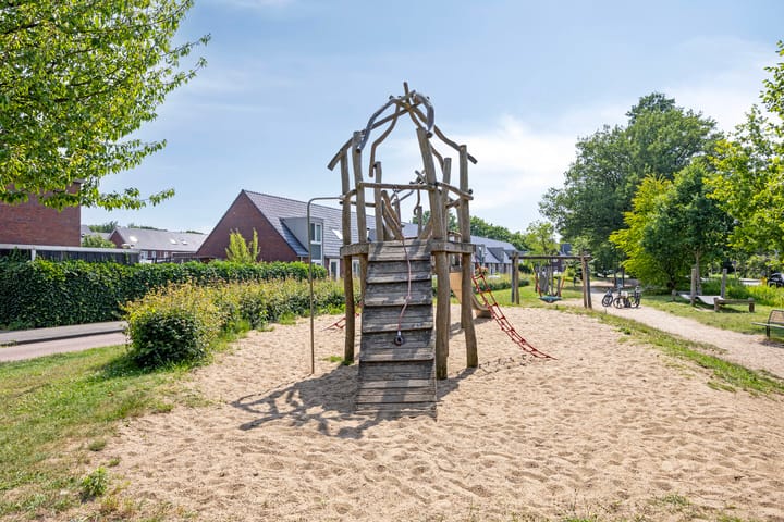 Foto 33 van Emmalaan 44