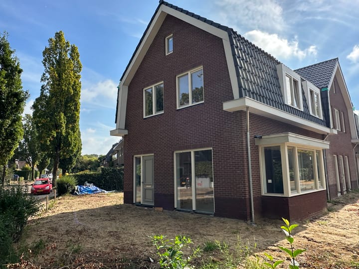 Foto 2 van Schrikslaan 25