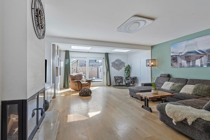 Photo 9 of Marga Klompéstraat 12