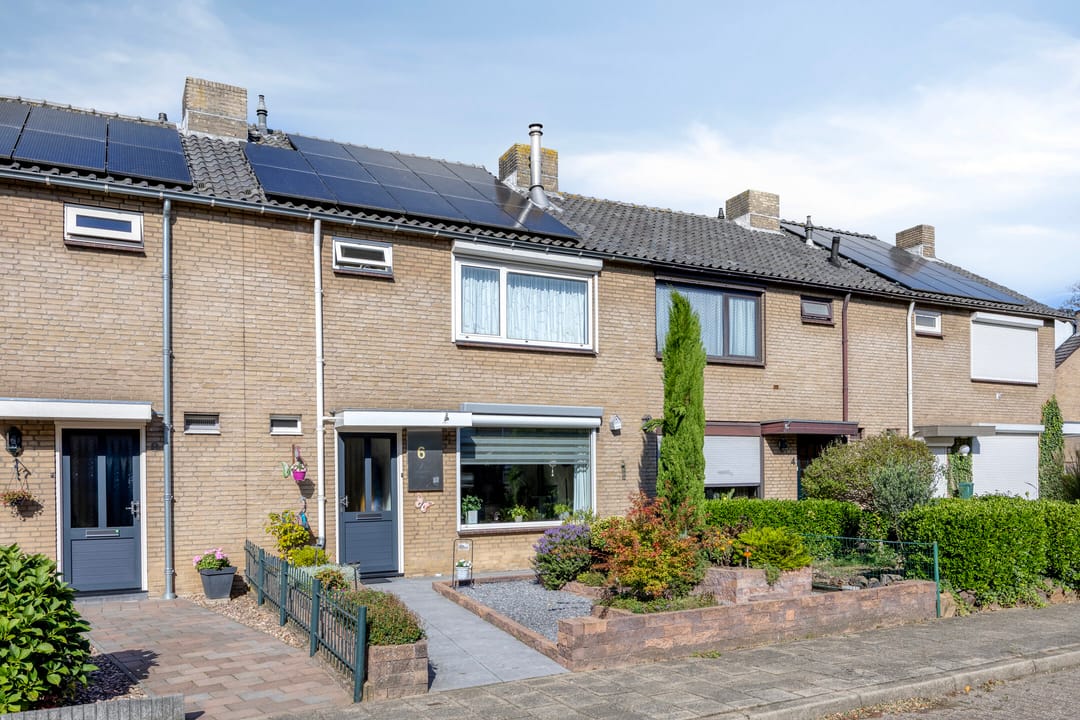 Photo 1 of Lijsterbeslaan 6