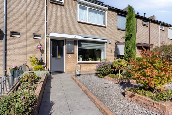 Foto 5 van Lijsterbeslaan 6