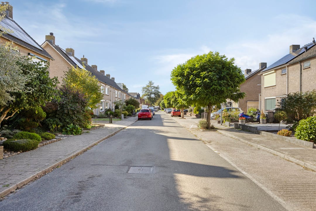 Photo 38 of Lijsterbeslaan 6