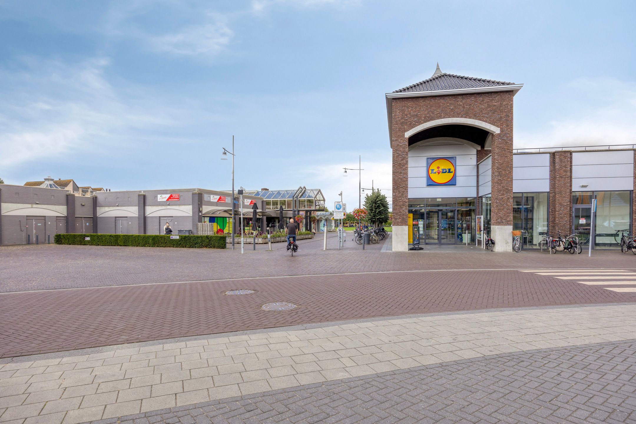 Photo 39 of Lijsterbeslaan 6