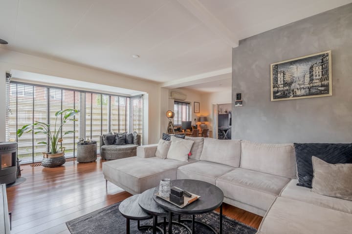 Photo 2 of Wilhelminalaan 8