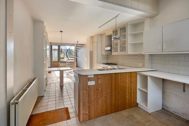 Foto 8 van Emmalaan 57