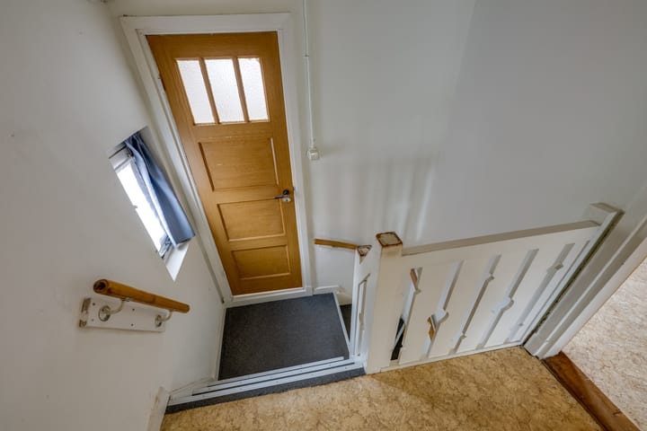 Photo 18 of Van Heeswijkstraat 36