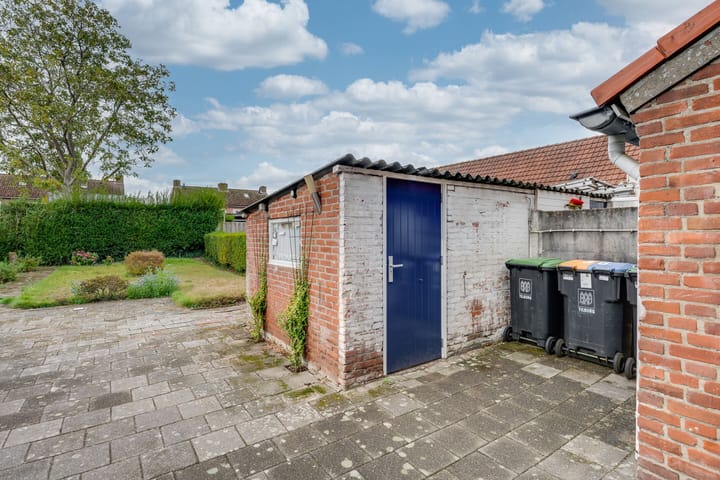 Photo 34 of Van Heeswijkstraat 36