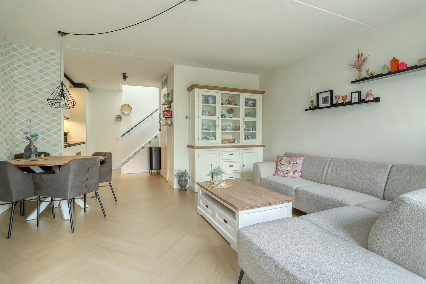 Foto 10 van Droogleverstraat 13