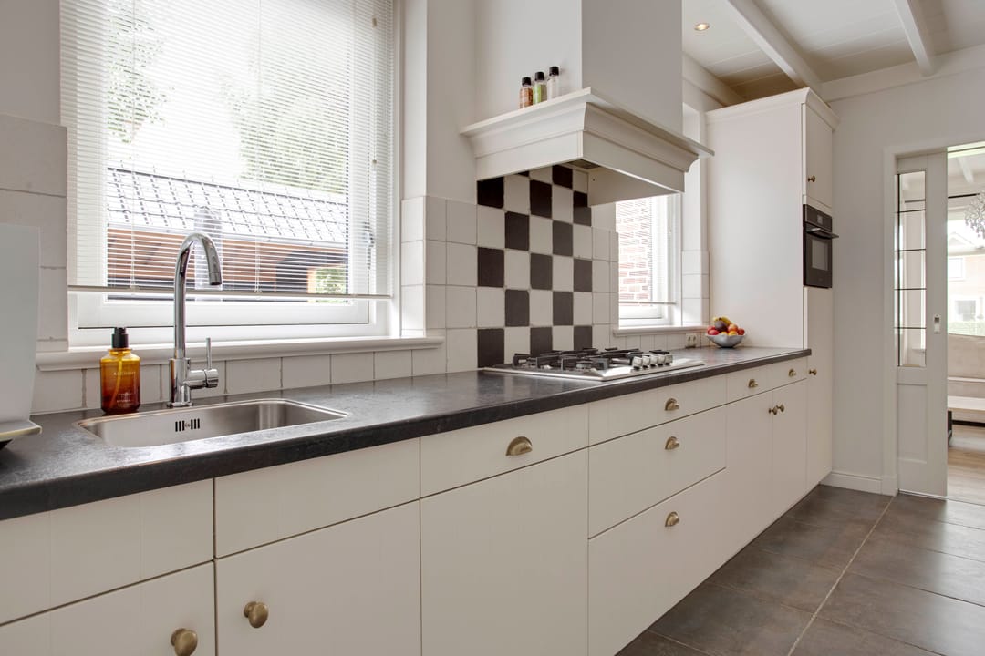 Foto 11 van Zuiderzeestraatweg West 42-A