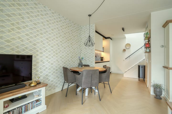 Foto 14 van Droogleverstraat 13