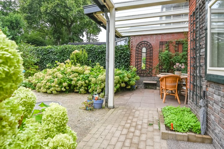 Foto 47 van Van Tuyllweg 33