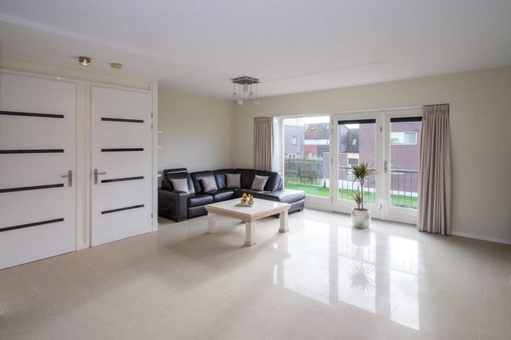 Photo 2 of Hogerhoeve 55