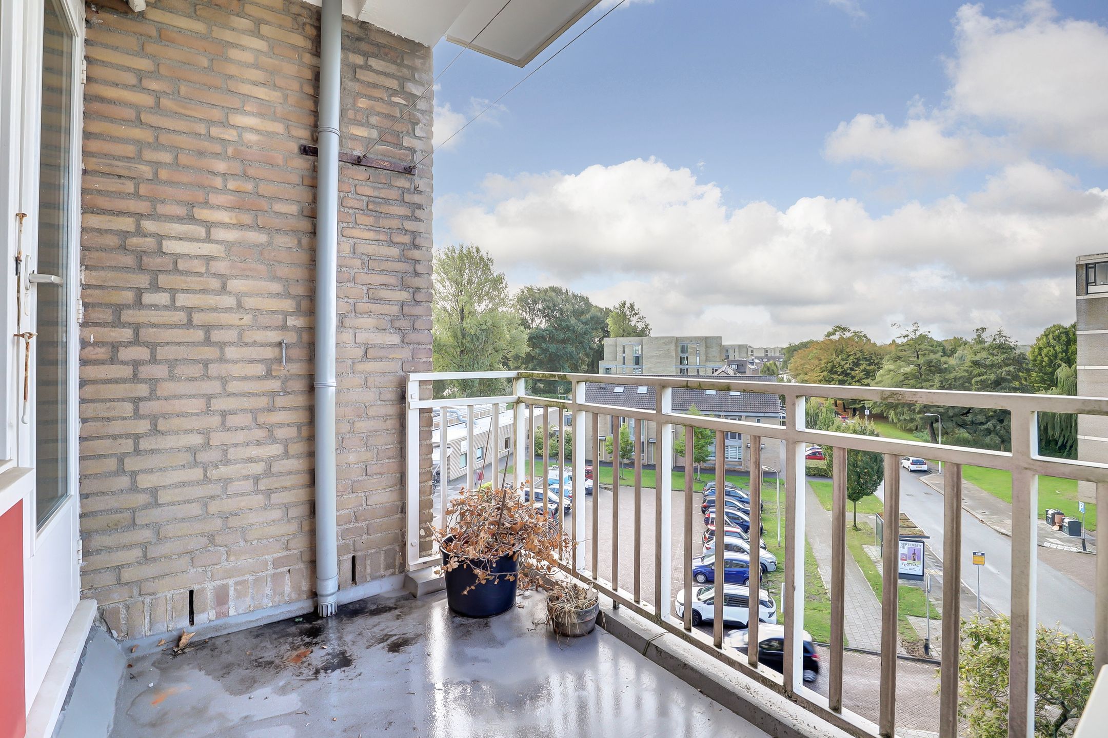 Photo 24 of Ringweg-Randenbroek 40-D